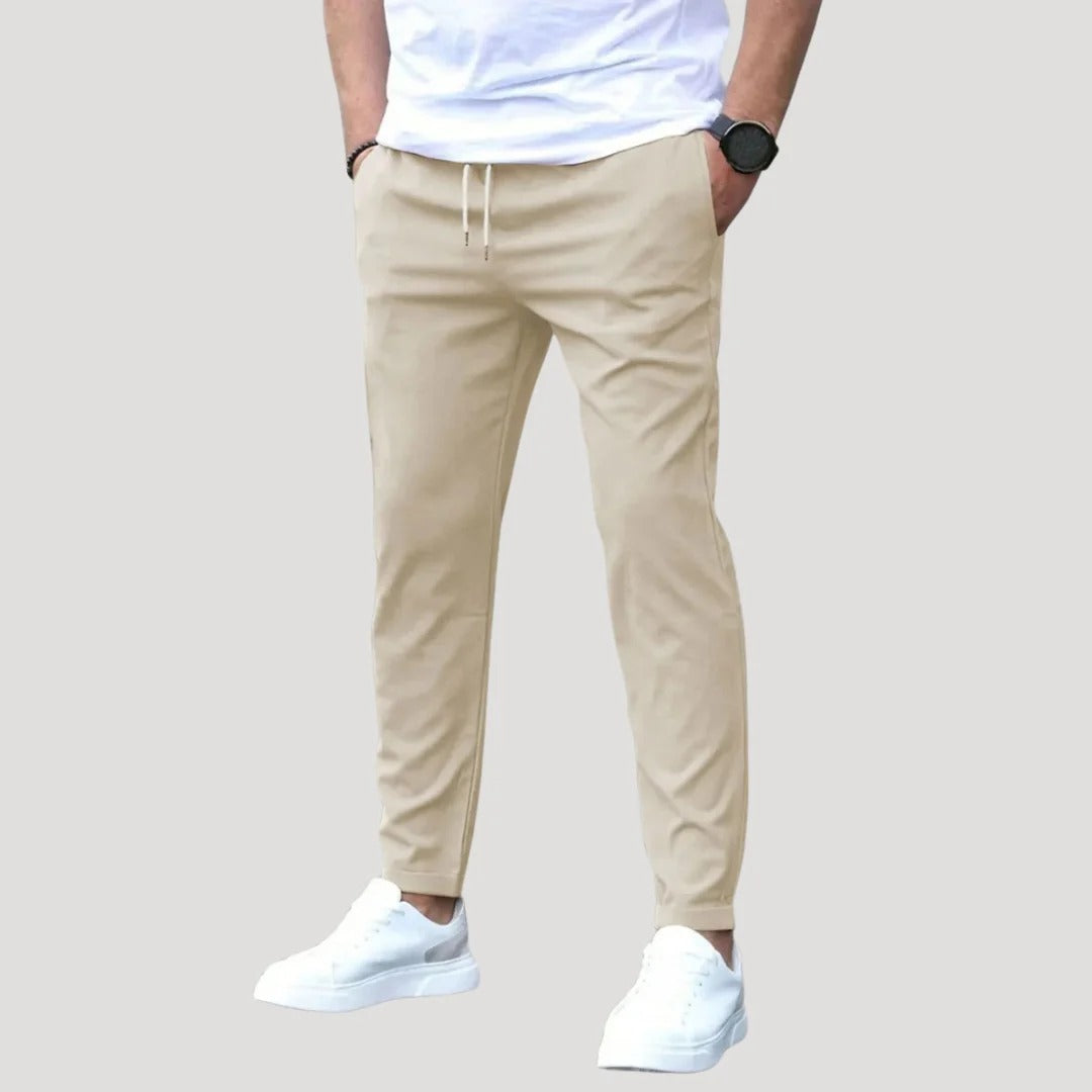Herr chinos med elastisk midja och dragsko