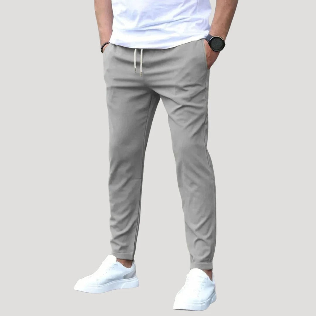 Herr chinos med elastisk midja och dragsko