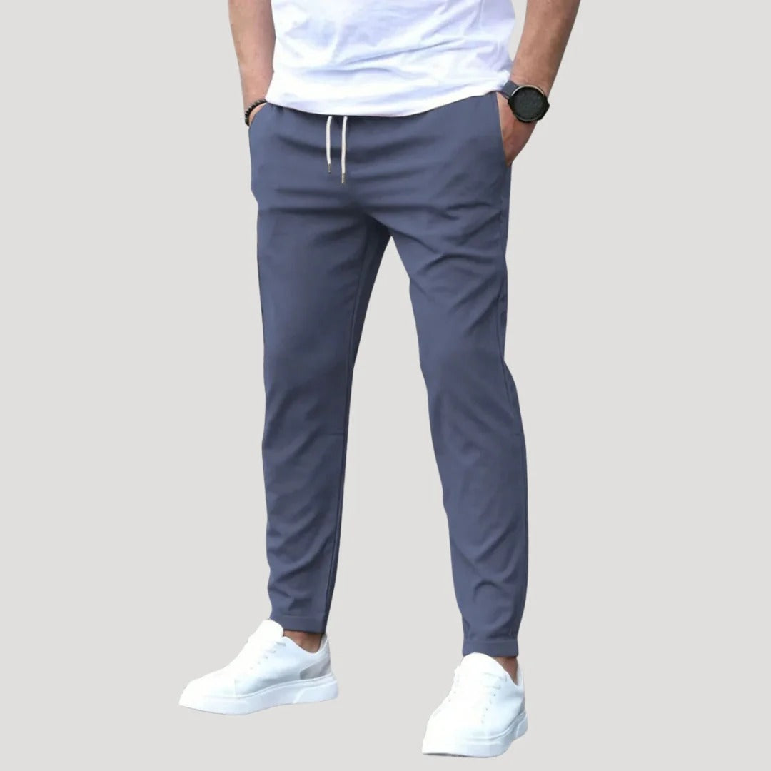 Herr chinos med elastisk midja och dragsko