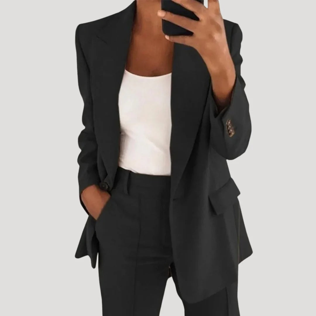 Dam kostymset med blazer och kostymbyxor