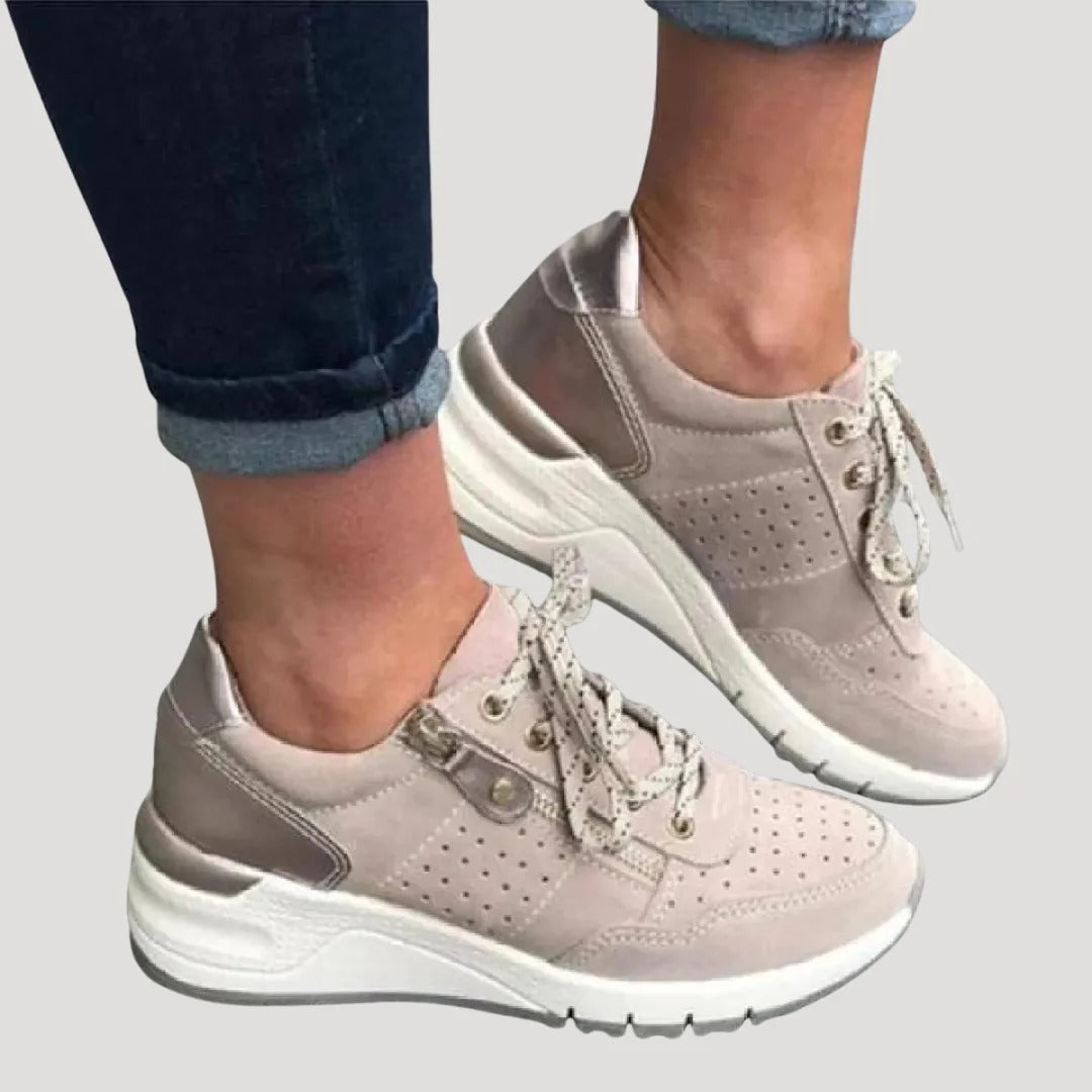 Dam sneakers låg modell med snörning