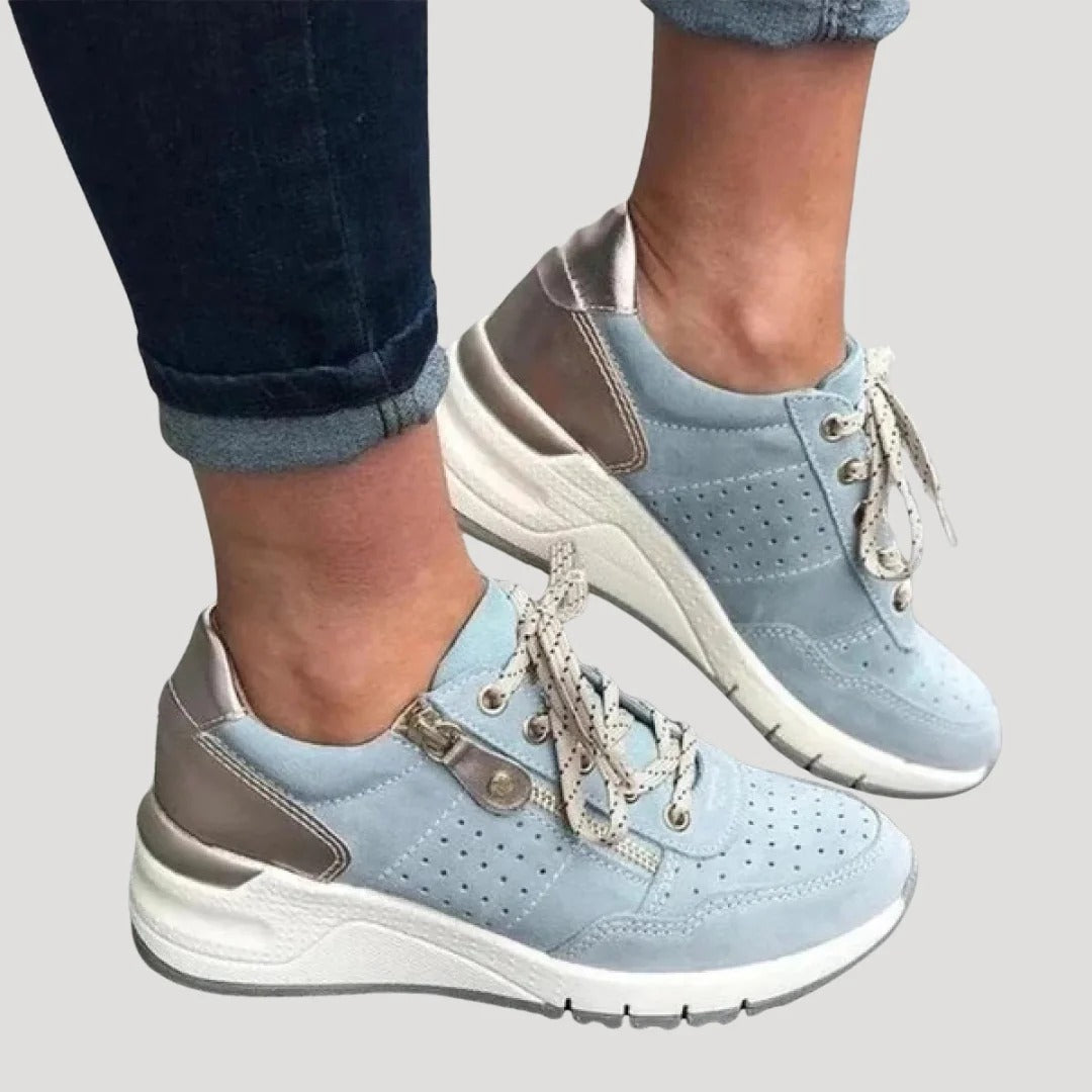 Dam sneakers låg modell med snörning