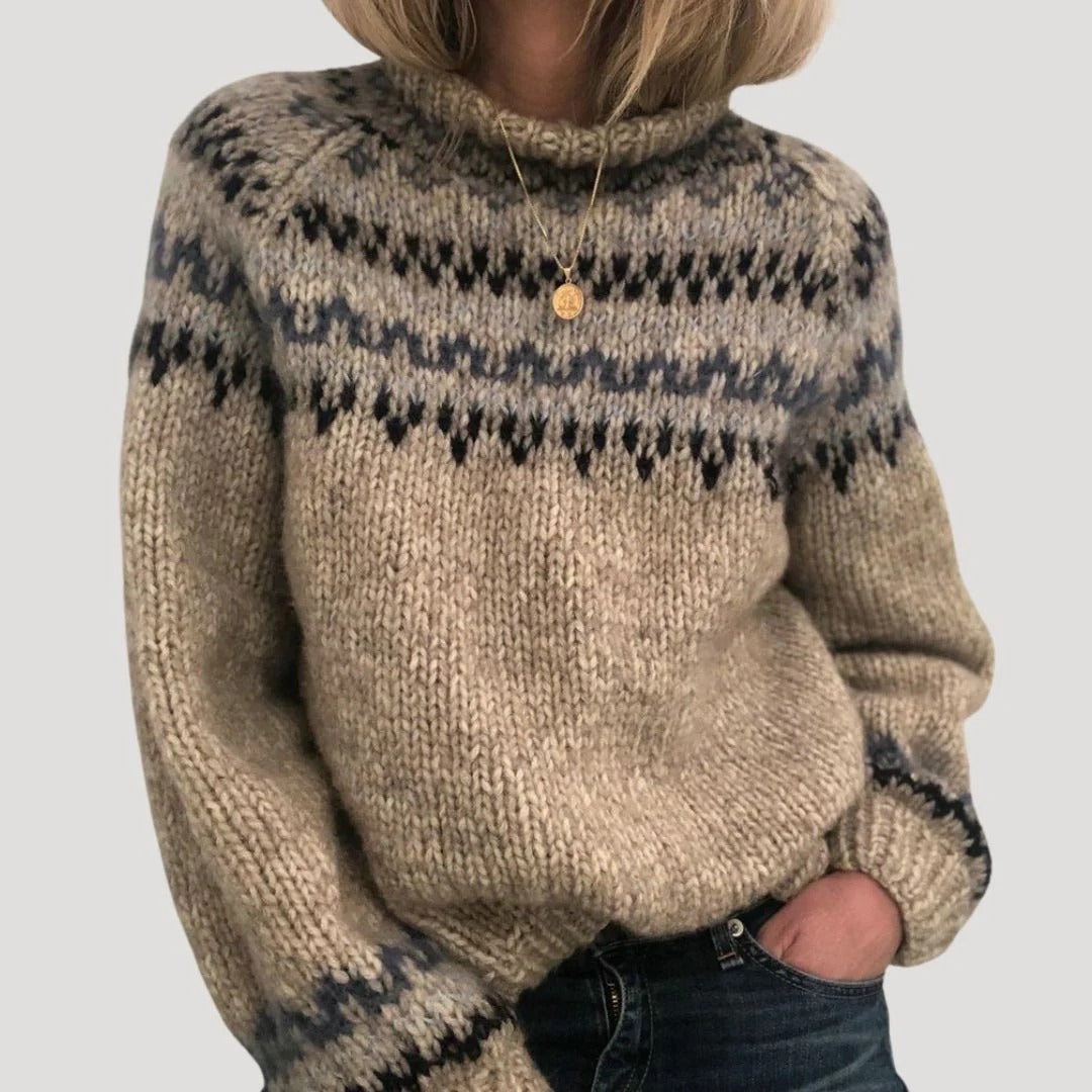 Dam stickad oversized vintertröja med hög krage