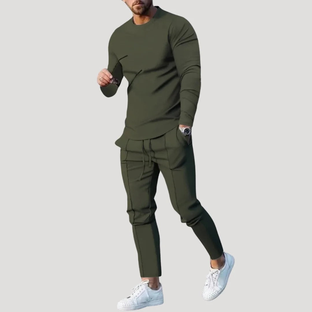 Herr mysdress med tröja och byxor slim fit