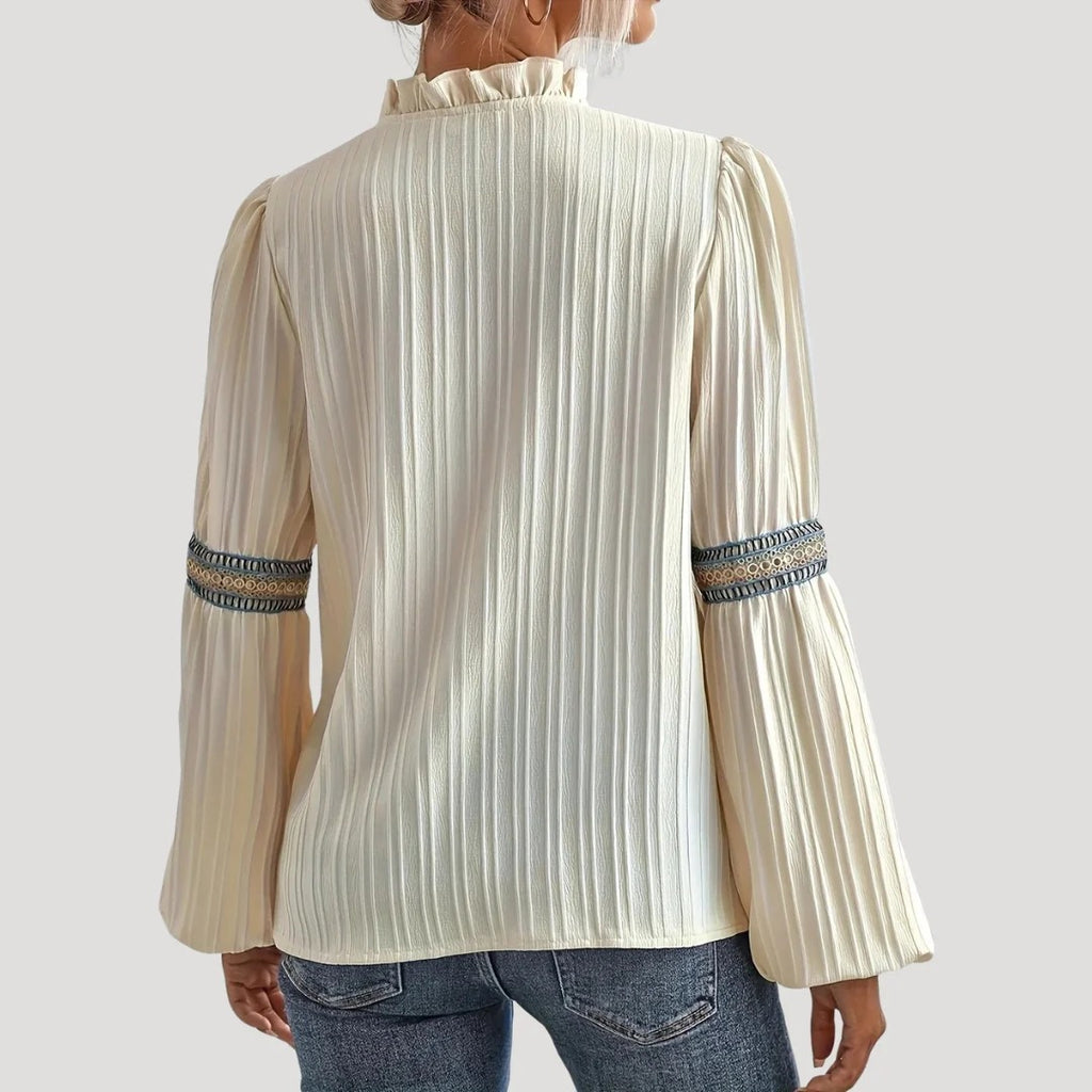 Dam långärmad blus med volangkrage och vida ärmar